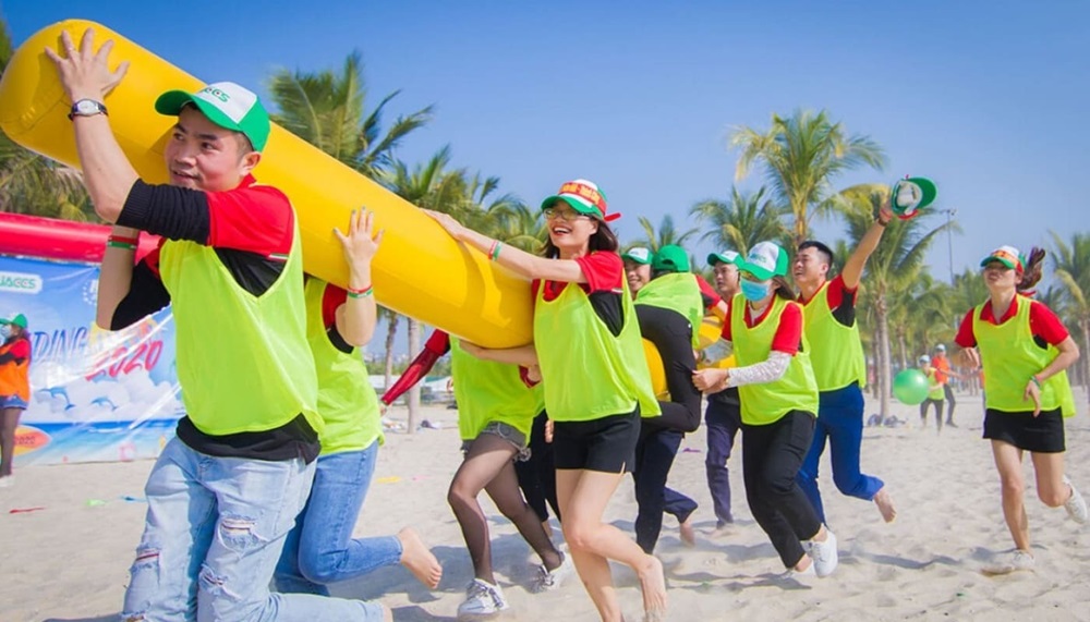 trò chơi team building trên biển